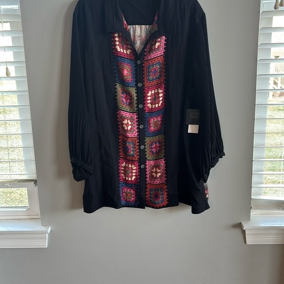NWT women’s John Mark granny square Embellished Button Down Shirt 3x - Picture 5 of 8